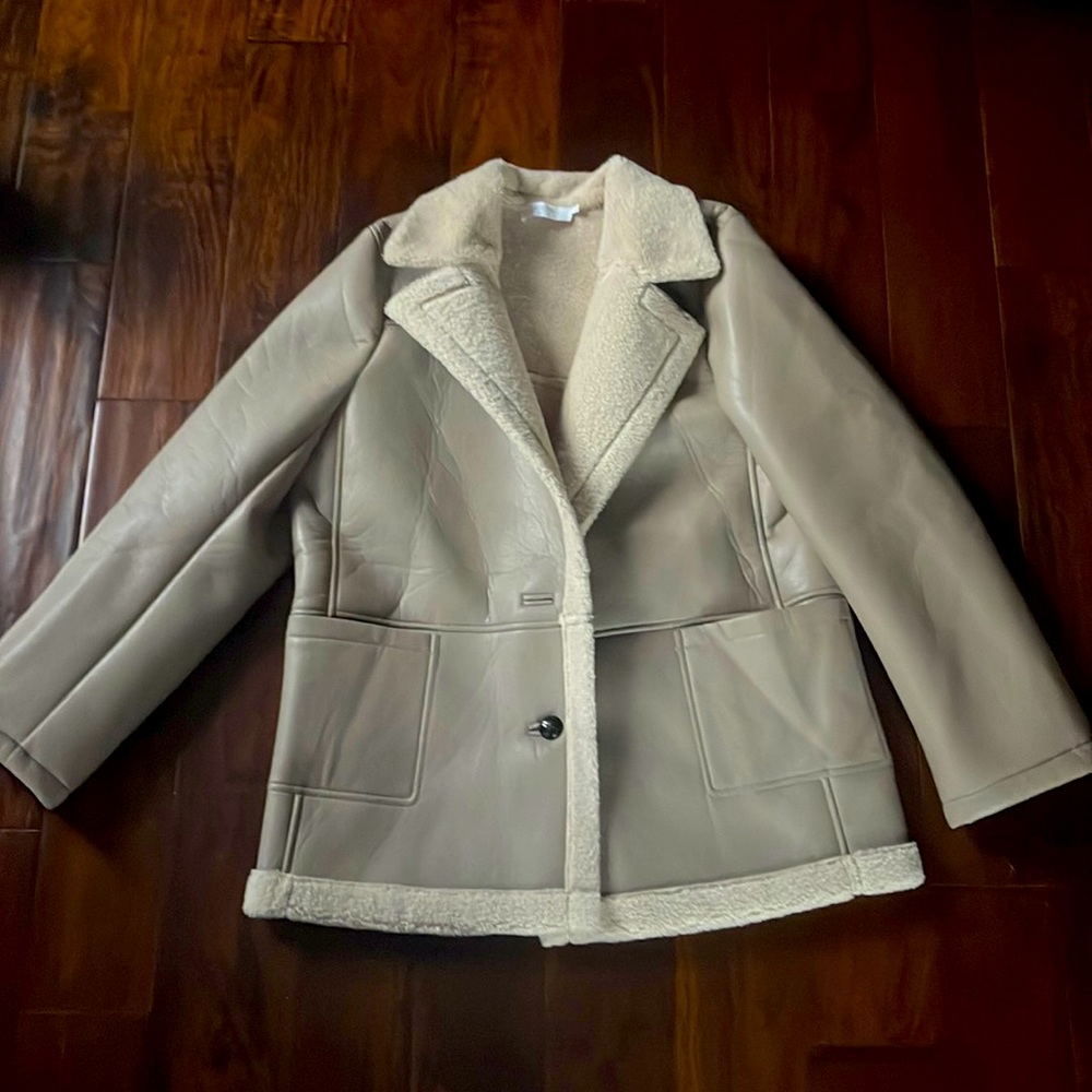 ASTR the label size XL Francine Faux Leather Shearling Jacket